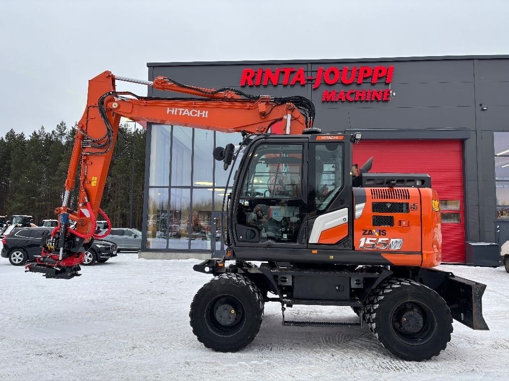 hitachi-zx-155-w-7-rototilt-