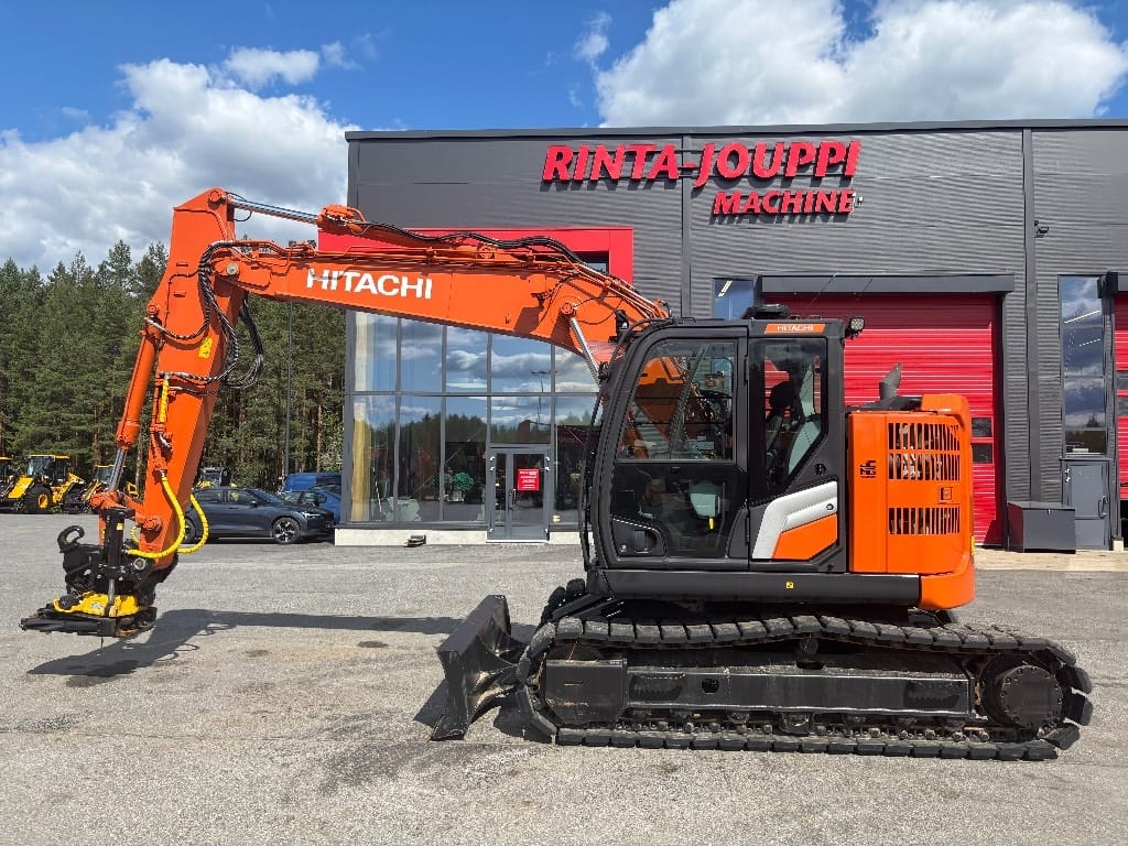 Hitachi ZX 135 US-7 - Crawler excavators | Rinta-Jouppi Machine